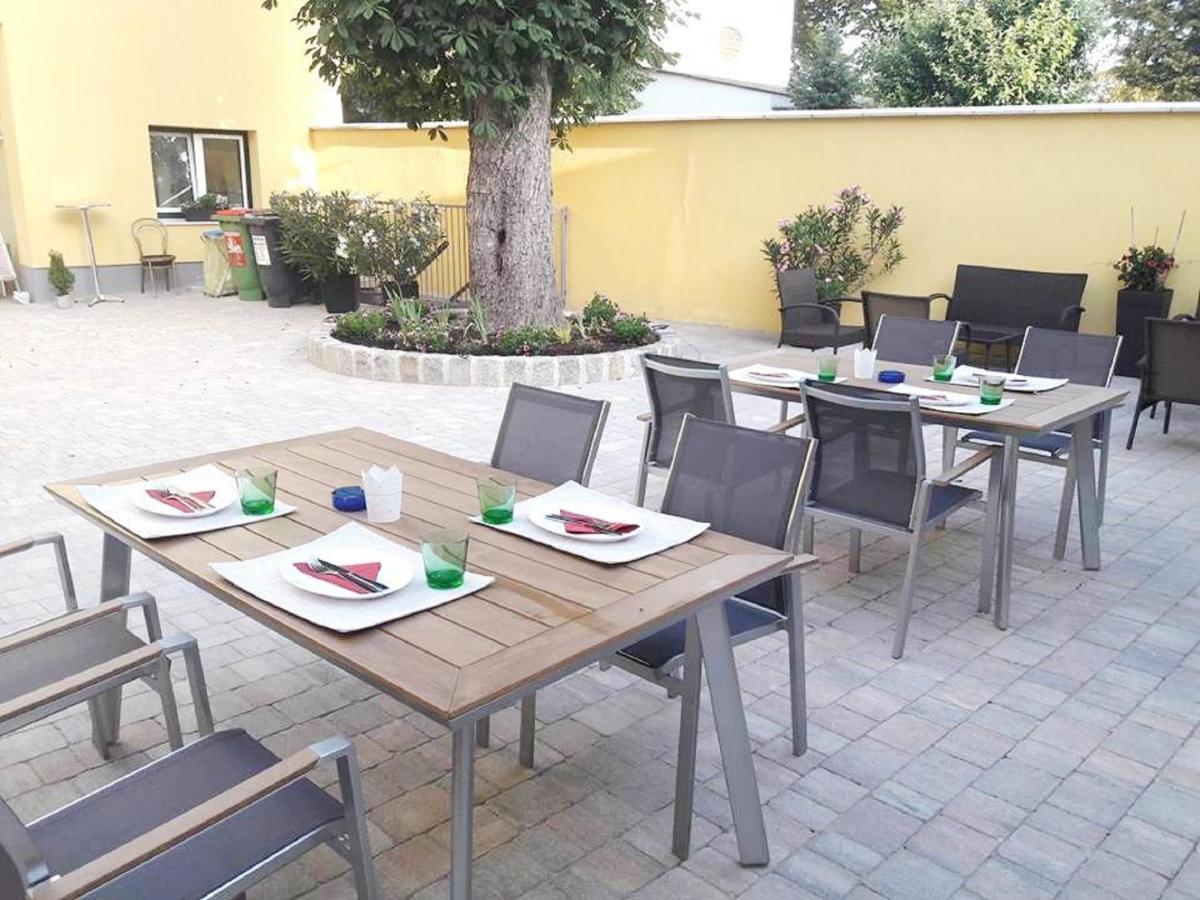 Bauers Gaestehaus Obersiebenbrunn Dış mekan fotoğraf